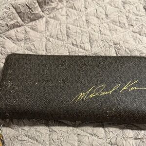 Michael Kors Signature Black and Gold Wallet